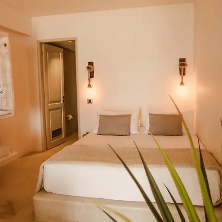 Gloria Maris And Hotel 4*