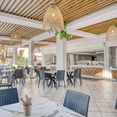 Hotel Poseidon 3*