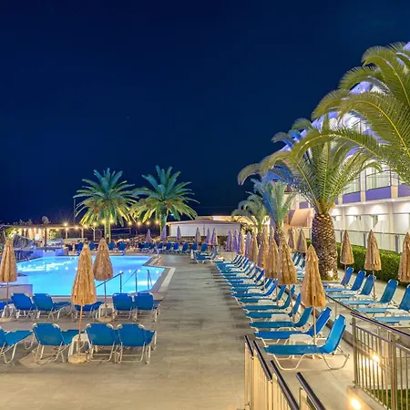 Poseidon Hotel 3*