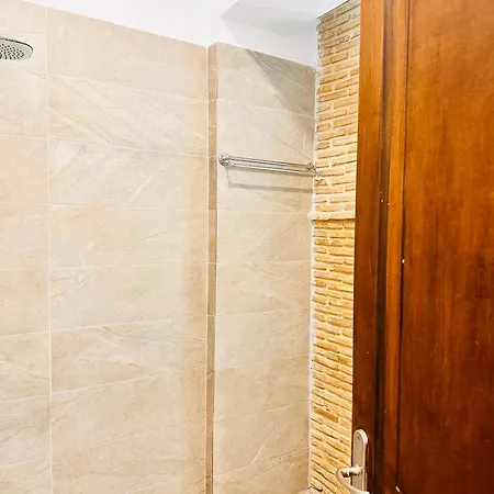 Dolce - Spacious Renovated With Unique Decor Perfect For 4 In Ideal For Fun And Relaxation Laganas