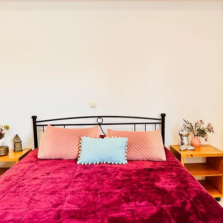 Dolce - Spacious Renovated With Unique Decor Perfect For 4 In Ideal For Fun And Relaxation *