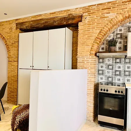 Dolce - Spacious Renovated With Unique Decor Perfect For 4 In Ideal For Fun And Relaxation * Laganas