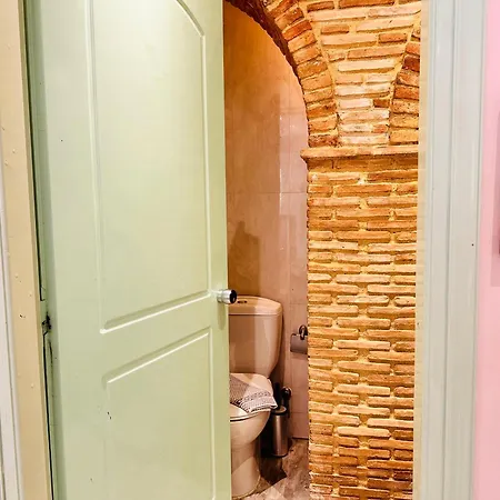 Dolce - Spacious Renovated With Unique Decor Perfect For 4 In Ideal For Fun And Relaxation Apartment *