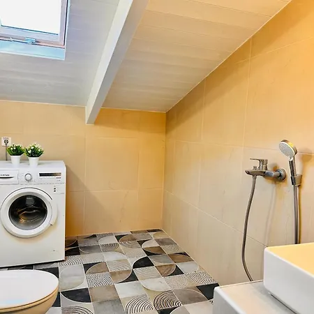 Dolce - Spacious Renovated With Unique Decor Perfect For 4 In Ideal For Fun And Relaxation * Laganas