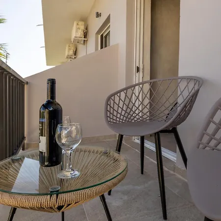 Iviskos - Adults Only Hotel