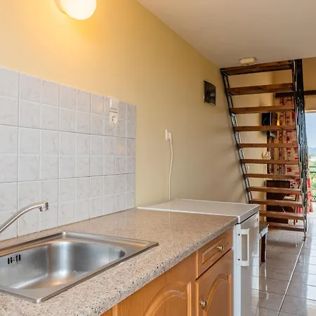 Aparthotel Village & Family 3*