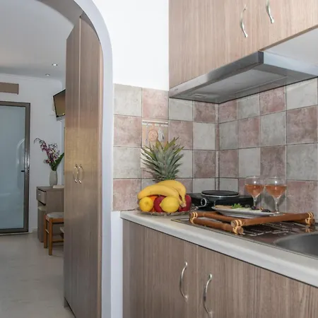 Apartment Zefiros By Sea