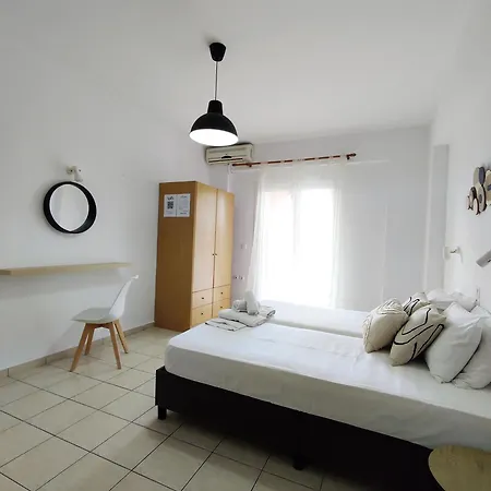 Panagiotis 2 Aparthotel *