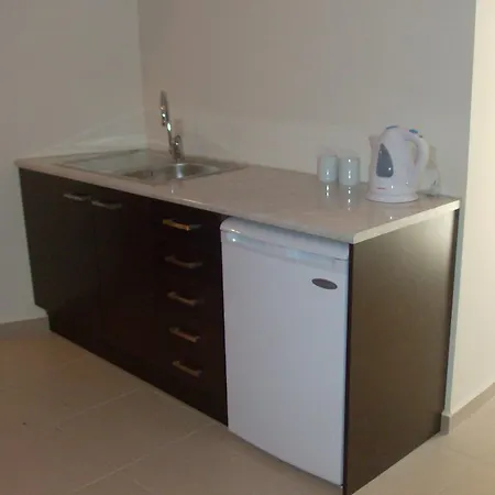 Aparthotel Vivian Hotel 2*