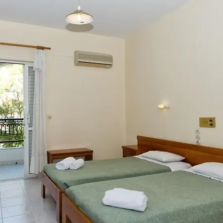 Hotel Karras Annex 3*