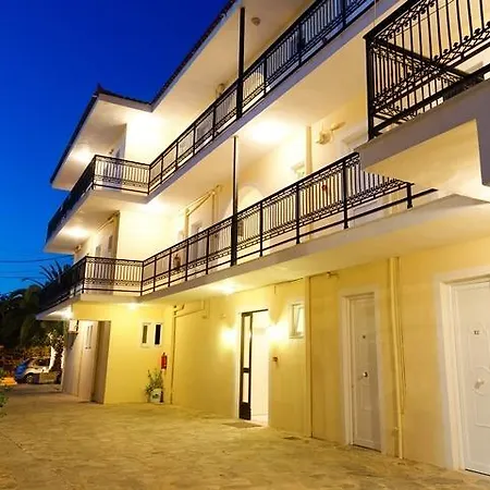 Hotel Karras Annex 3*