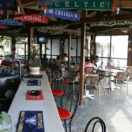 Village & Family Aparthotel 3*
