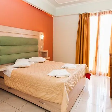 Zante Plaza & Aparthotel Laganas