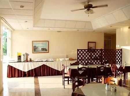 California - Adults Only Hotel 4*