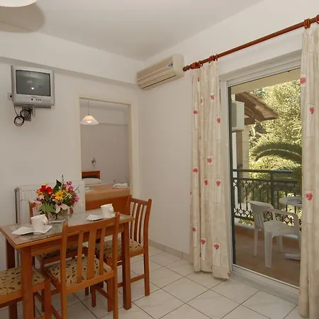 Apartment Tzanetos