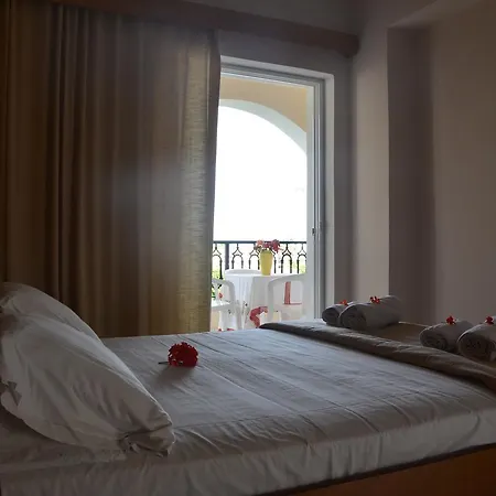 Jenny Hotel 3*