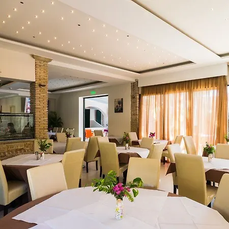 Aparthotel Zante Plaza & 3*