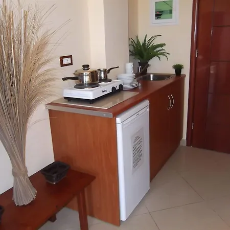 Mariana Hotel