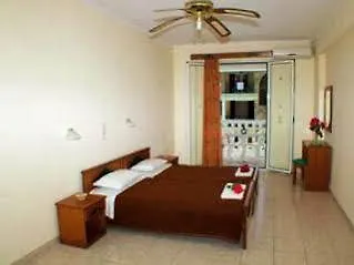 Zante Plaza & Aparthotel 3*