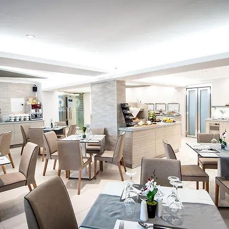 Hotel Garden Palace 4*