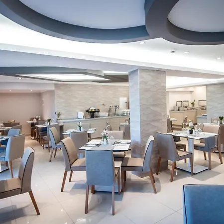 Garden Palace Hotel 4*