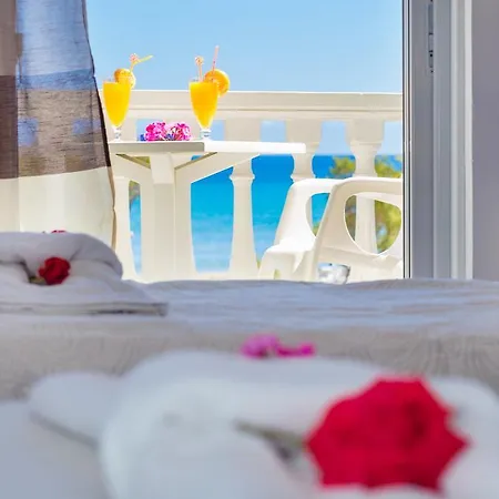 Doris Hotel 2*