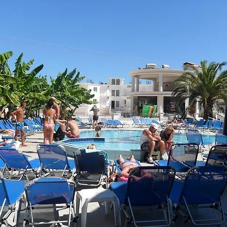 Mariana Hotel