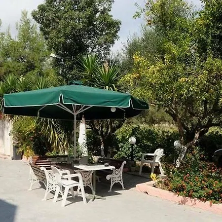 Apartment Spiros Family Apts