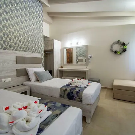 Aparthotel Paradise 3*