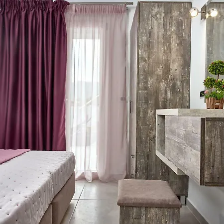 Savvas Luxury *