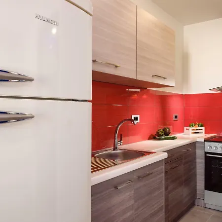 Savvas Luxury Apartment
