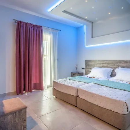 Savvas Luxury * Laganas
