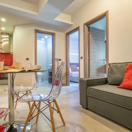 Savvas Luxury * Laganas