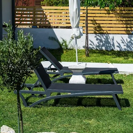 48 By Zante Plaza * Laganas