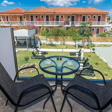 48 By Zante Plaza * Laganas