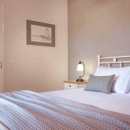 Three Graces Complex Holiday home *