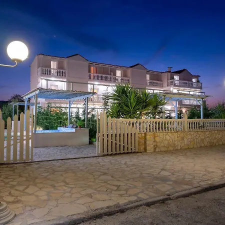 Holiday home Three Graces Complex