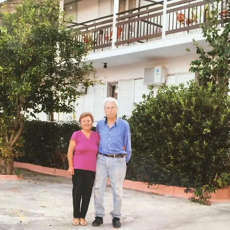 Dora Laganas