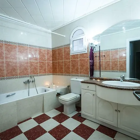 Apartment Livadi