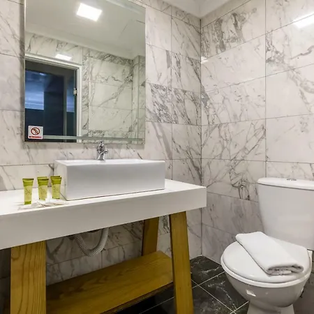 Hotel White Olive Premium Cameo 4*
