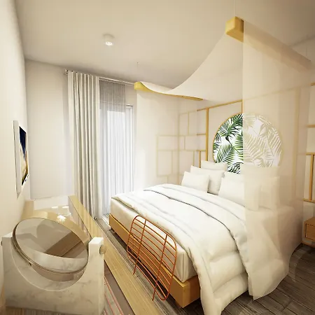 Alexandros Hotel *