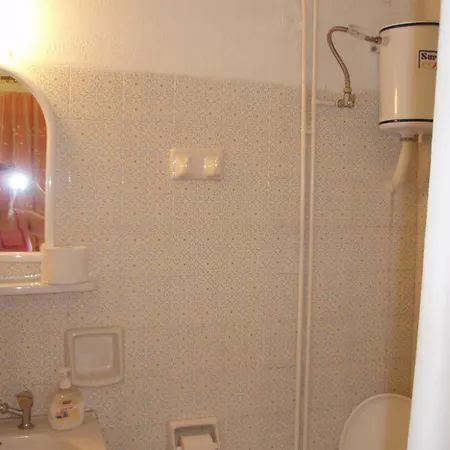 Apartment Stars 1 *