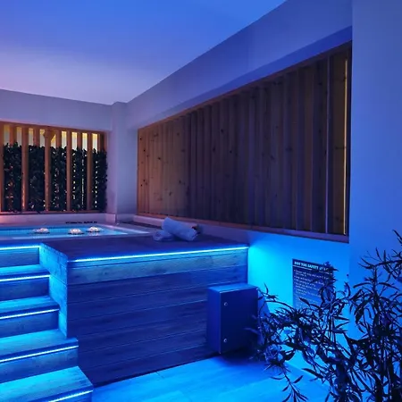 Savvas Luxury