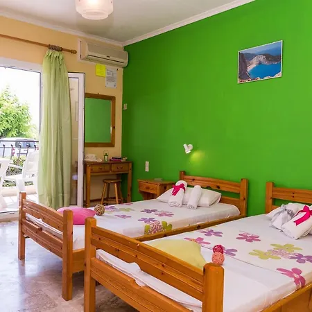 Hotel Roussa's