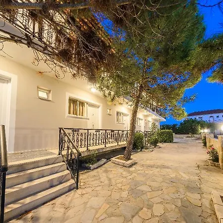 Karras Annex 3*