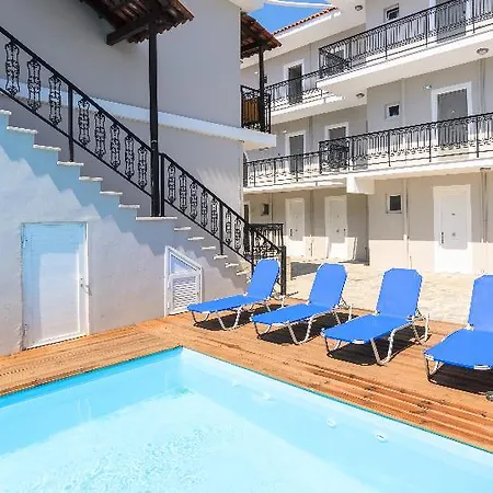 Karras Annex Hotel
