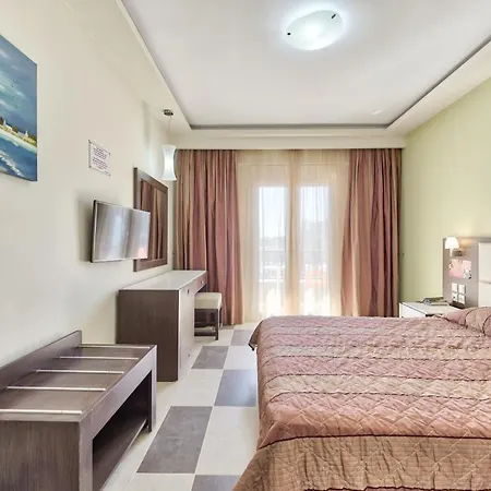 Hotel Majestic & 4*