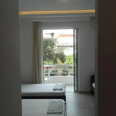 Stratos Apartment