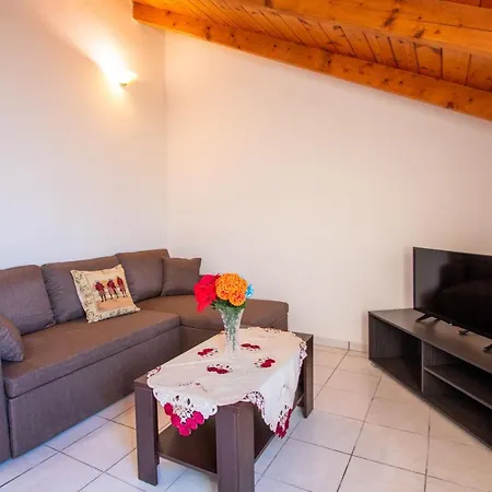 Apartment Brunswick - Pool & Beach *