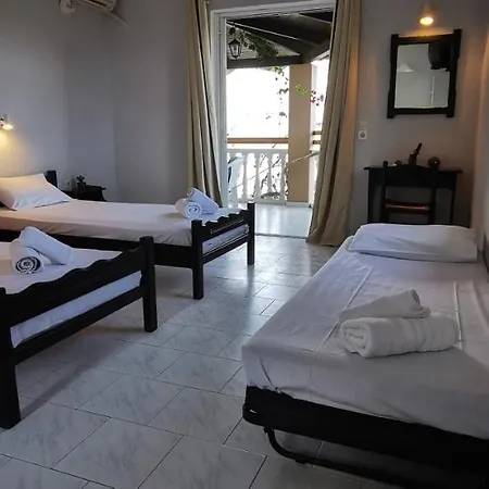 Aparthotel Tropicana *